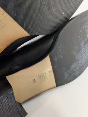 PXL_20241209_121043171